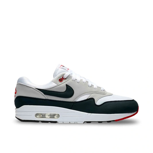 Nike Air Max 1 '86 in dark blue and red.