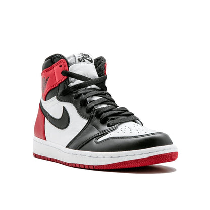 Jordan 1 Retro Black Toe (2016)